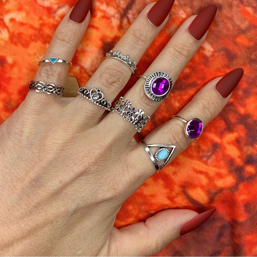 3/$10 NEW Boho Style Rings & MIDI
Rings Design Mix /silver tone BUNDLE NWOT